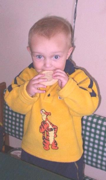 Mommy didnt want to clean me up so she gave me a plain cookie