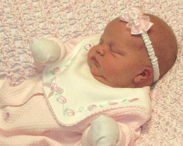 Side view of little Mary.