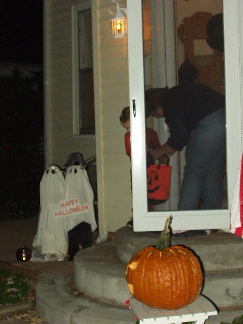 When people would open their doors, Elijah would walk right in! hehe