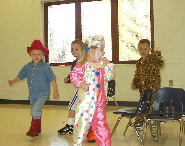 Elijah didn't last long in the game :(