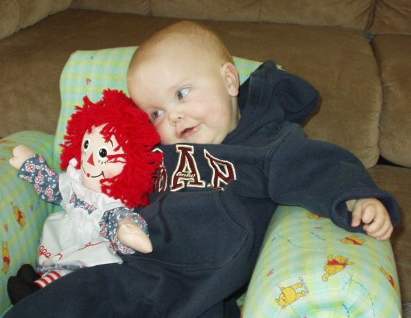 Mary is chill'n with her new friend Ann :)