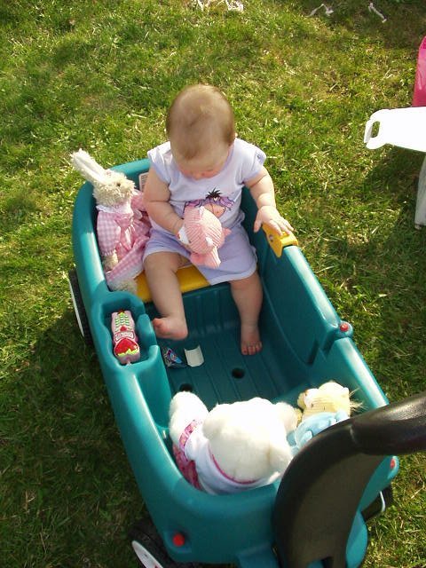 Look at all of the leg room in this thing!!