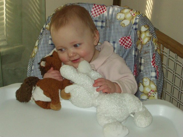 NeighNeigh is telling Abigail a secret!