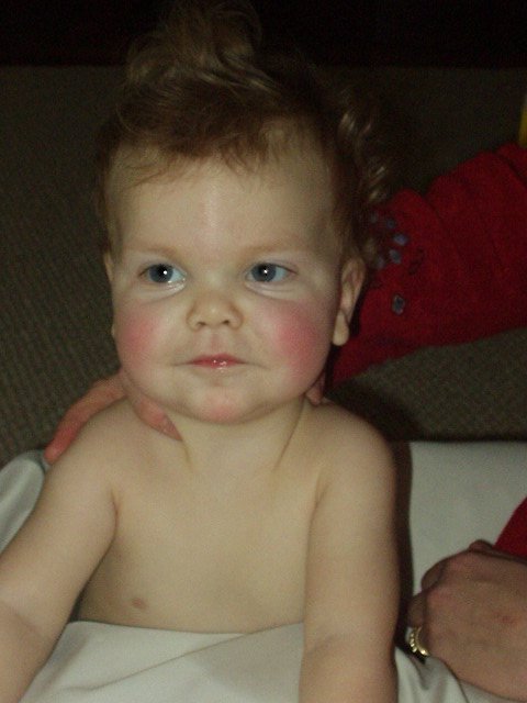 Mary is just way tooooooo cute!!