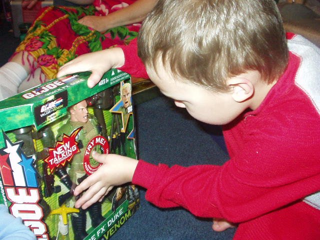 This G.I.Joe guy really talks!!!