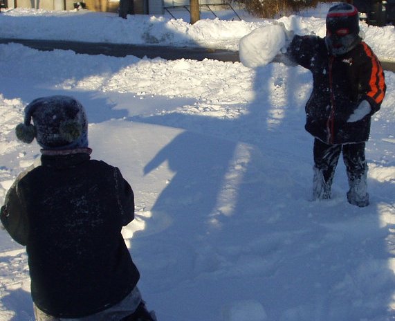 The snow (ball) lump...is caught in the air!!