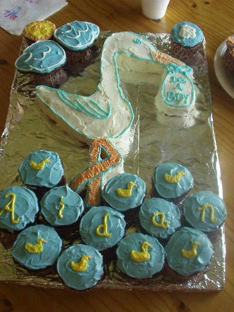 I hope Aidan liked his cake :) heheheh