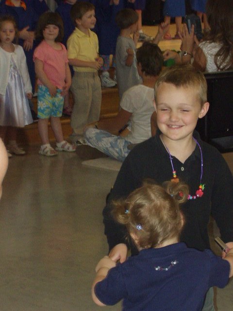 Elijah and Abigail stole the show when Abigail grabbed Elijah's hands and started to dance!! SOOOO cute!!