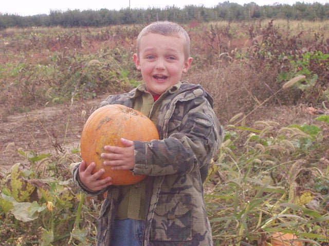 This pumpkin is sooooo big!!!