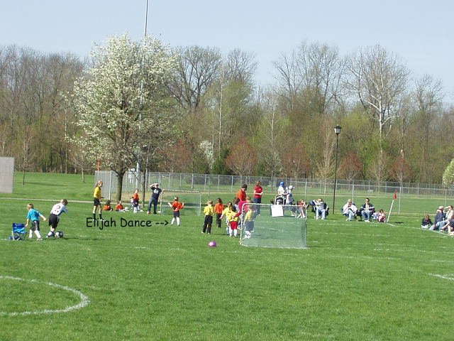 Elijah is doing some sort of dance!?!?! hehe