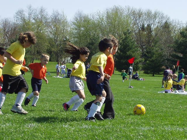 Get in there Elijah!!