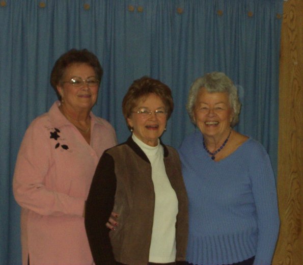 Aunt Sug, Grandma and Aunt Betty :)