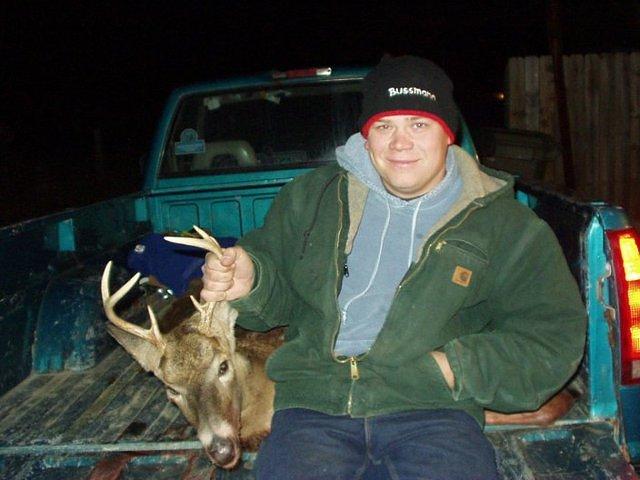 I like big bucks and I can not lie..... (lol!!) Hans chill'n with his 8pt buck!