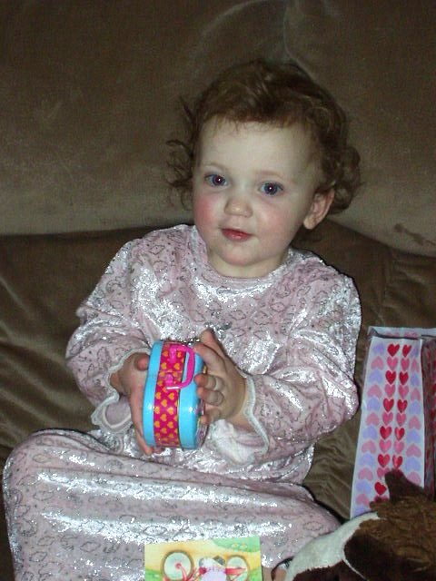 My big sister isn't the only one with curls!!