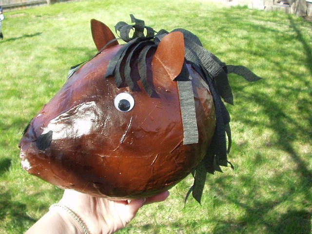 Abigail's neigh neigh piñata :)