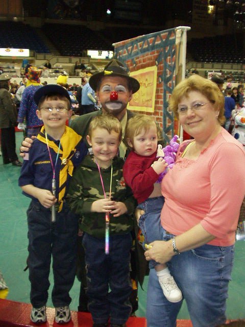 Ok, who is the clown???