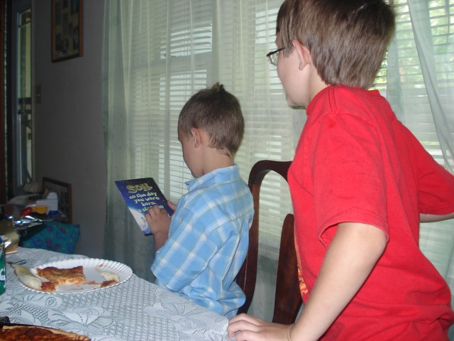 Elijah says: What's a "sawn"?