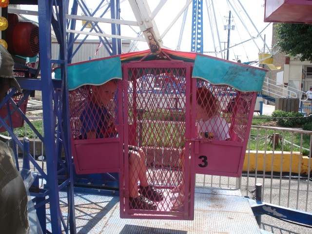 Elijah says: "This thing is for weenies!"