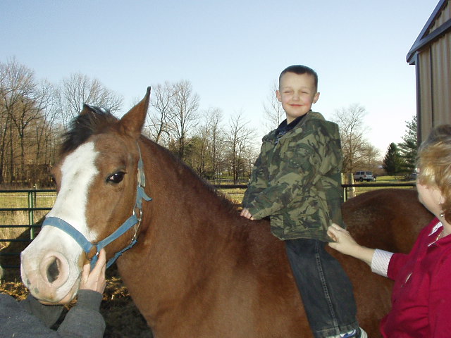 Look Mommy...I'm a cowboy !