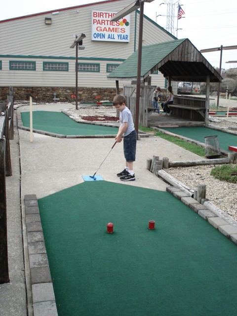 Timmy is an awesome putt-putt-er