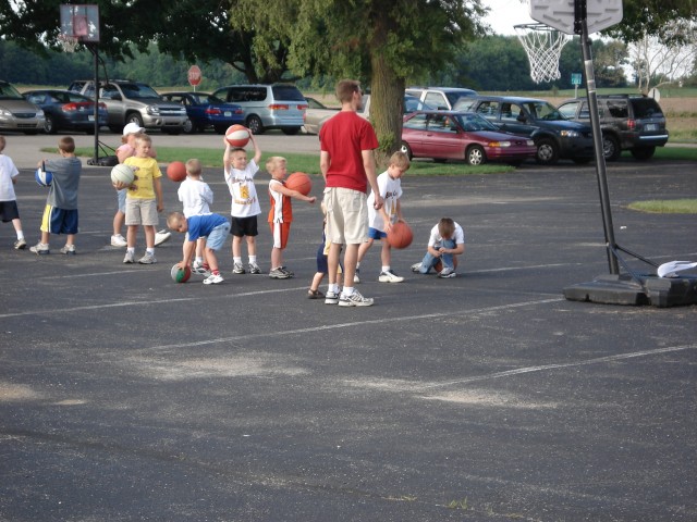 Elijah is the Carmen Miranda of basketball players.