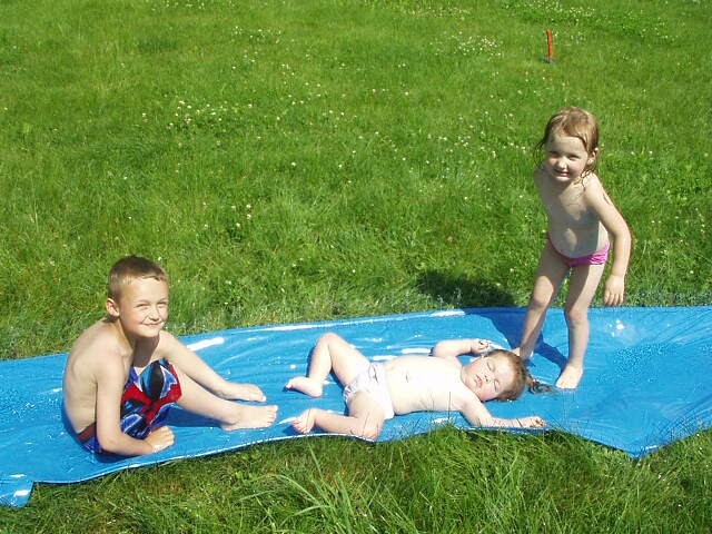 It was Mary's idea! We didn't do nothin'!!