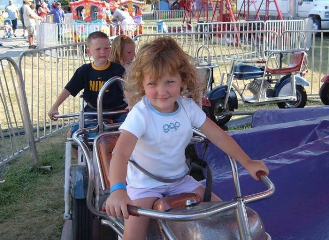 My Daddy rides a motorcycle!