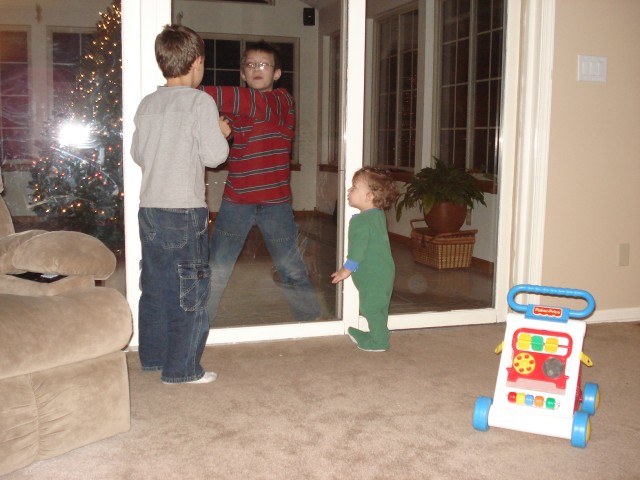 The sliding door is a real PIA to open and close.