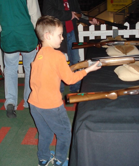 I think he's ambidextrous.