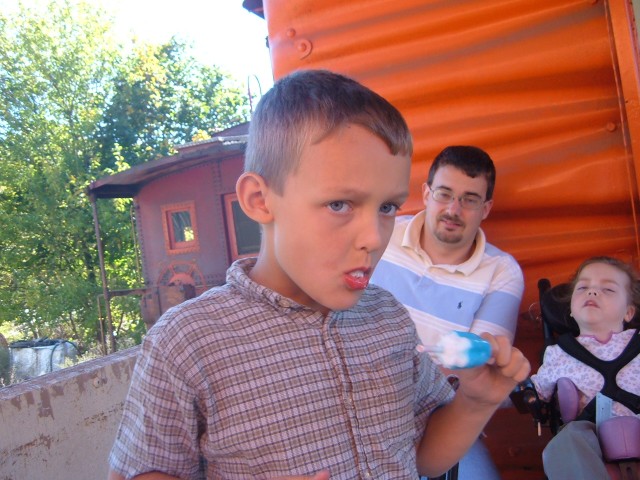 Who knew that they had popsicles on trains? :)