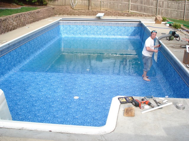 Hurry, the water is rising!