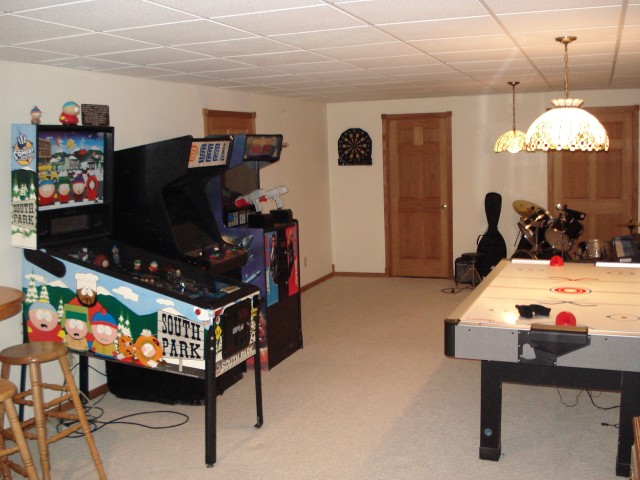 Rec Area (Arcade, Music Room)