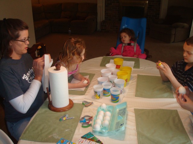 Né was the official paper towel dispenser :)