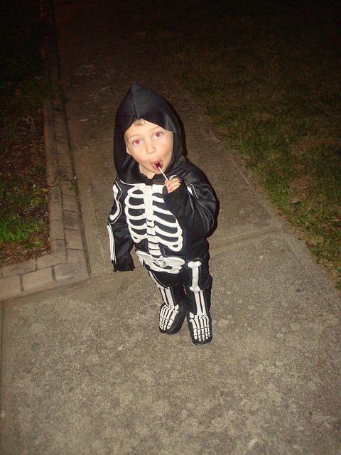 Isaiah loves suckers!