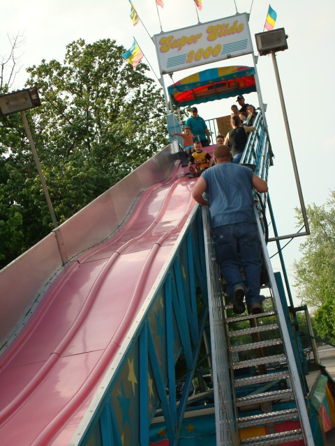 Elijah took an early lead!