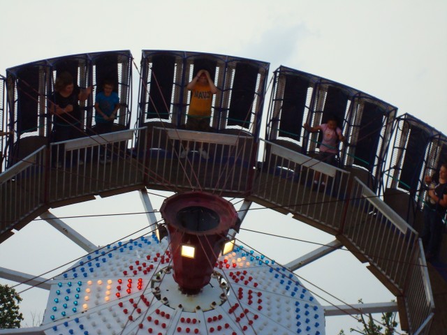 Timmy is in the blue shirt on the left..