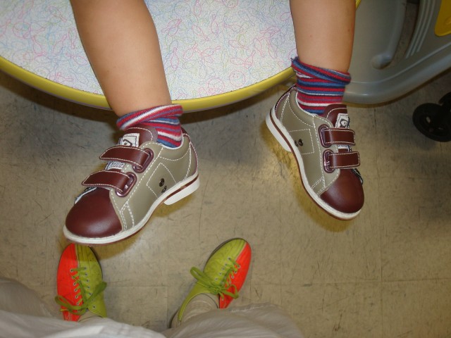 Can you believe they make baby bowling shoes??
