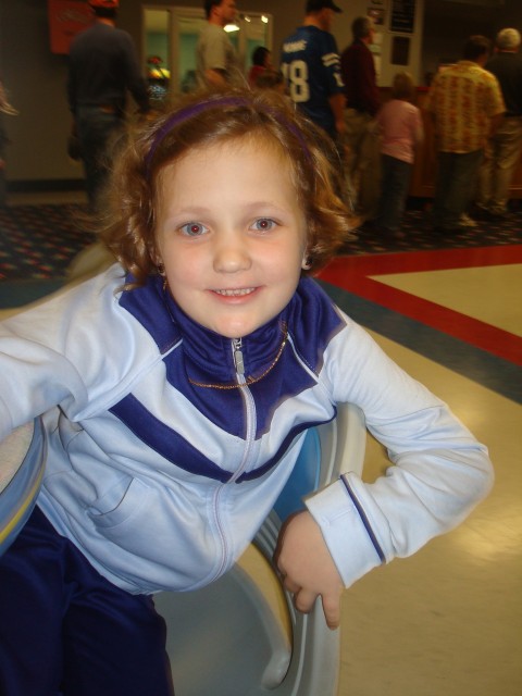 I dig Abby's new outfit!