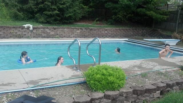 2012-04-01 14-01-14 230