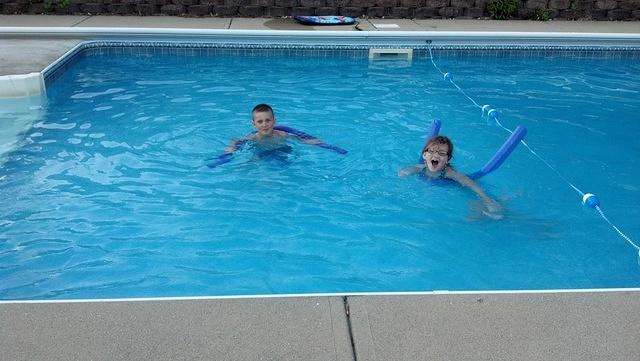 2012-04-18 19-37-50 771